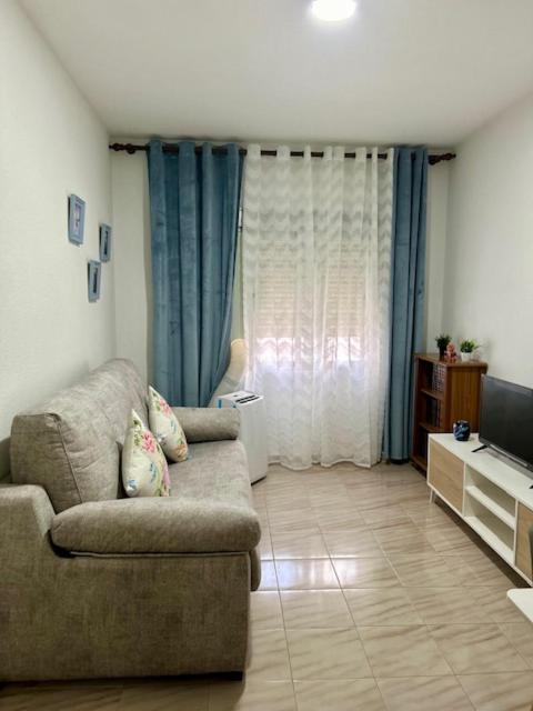 Valdepeñas Apartamento Plaza Espana מראה חיצוני תמונה