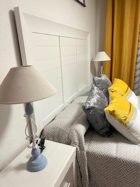 Valdepeñas Apartamento Plaza Espana מראה חיצוני תמונה