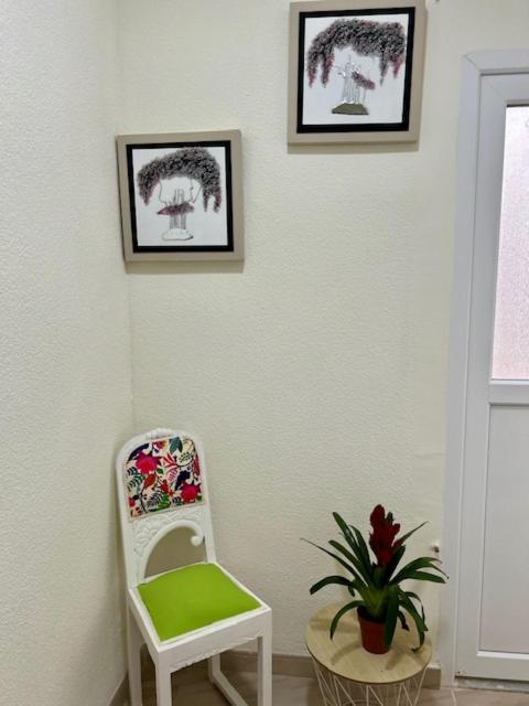 Valdepeñas Apartamento Plaza Espana מראה חיצוני תמונה