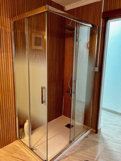Valdepeñas Apartamento Plaza Espana מראה חיצוני תמונה