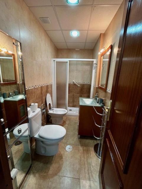 Valdepeñas Apartamento Plaza Espana מראה חיצוני תמונה